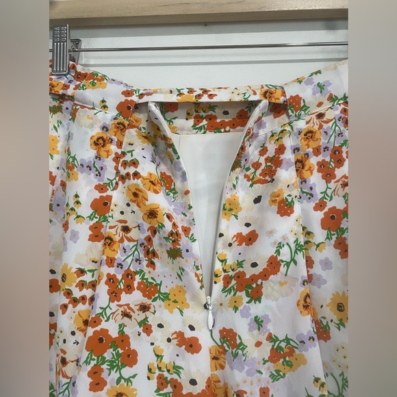 Aritzia Sunday Best Westley Short White/ Pumpkin Floral Skort Pleated Belted 4 - Picture 10 of 14